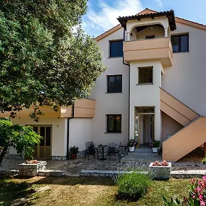 Rimbaldo Appartamento Krk Town