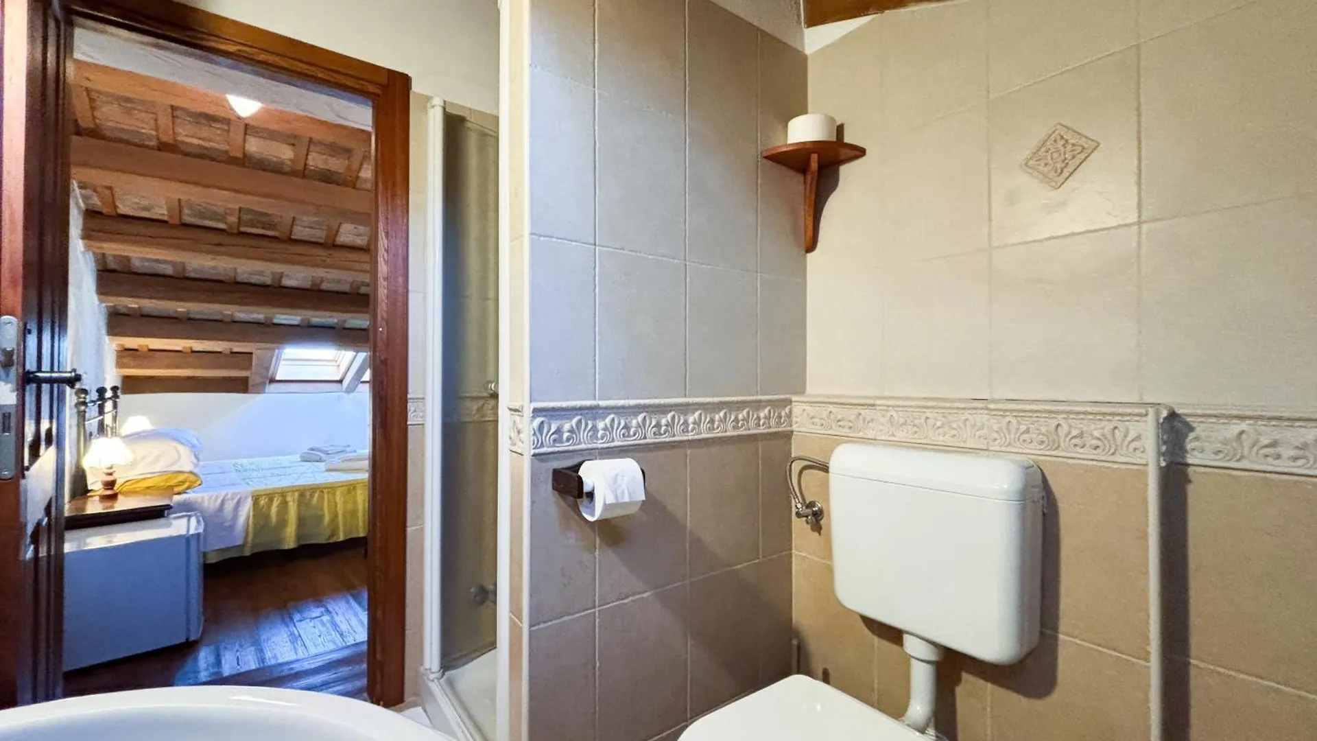 City Center Coastal Escape - Apartments With Sea View Or Cozy Room Novigrad Istria
