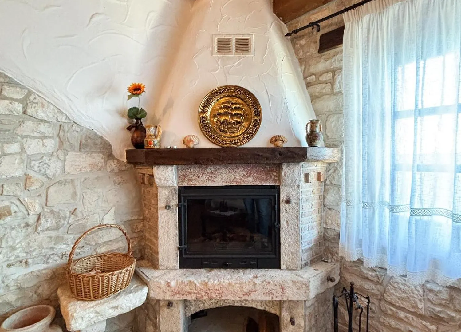 City Center Coastal Escape - Apartments With Sea View Or Cozy Room Novigrad Istria