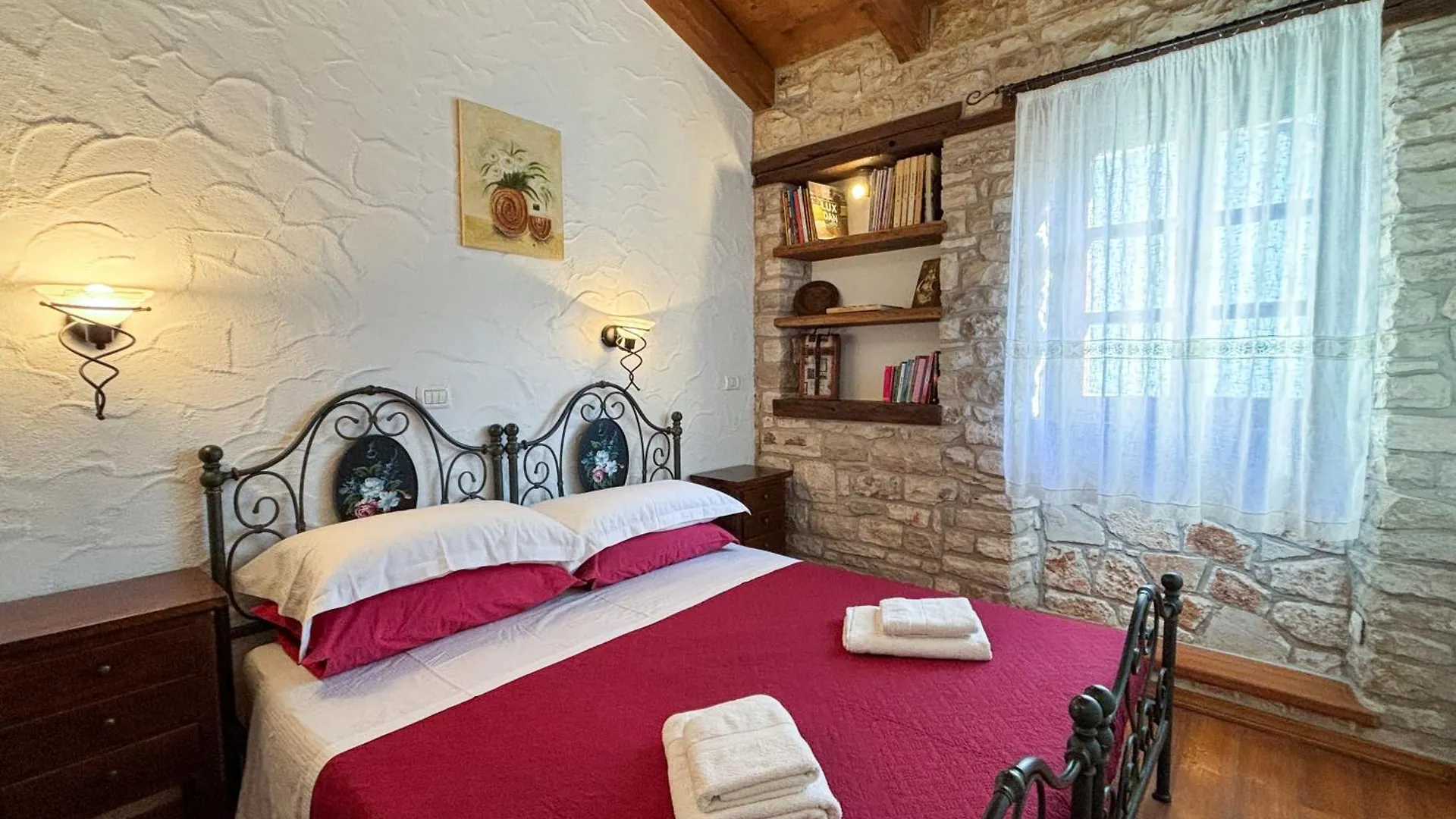 City Center Coastal Escape - Apartments With Sea View Or Cozy Room Novigrad Istria